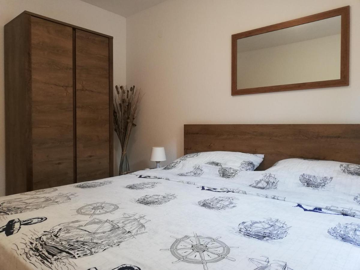 Apartment Sanja Премантура Екстер'єр фото