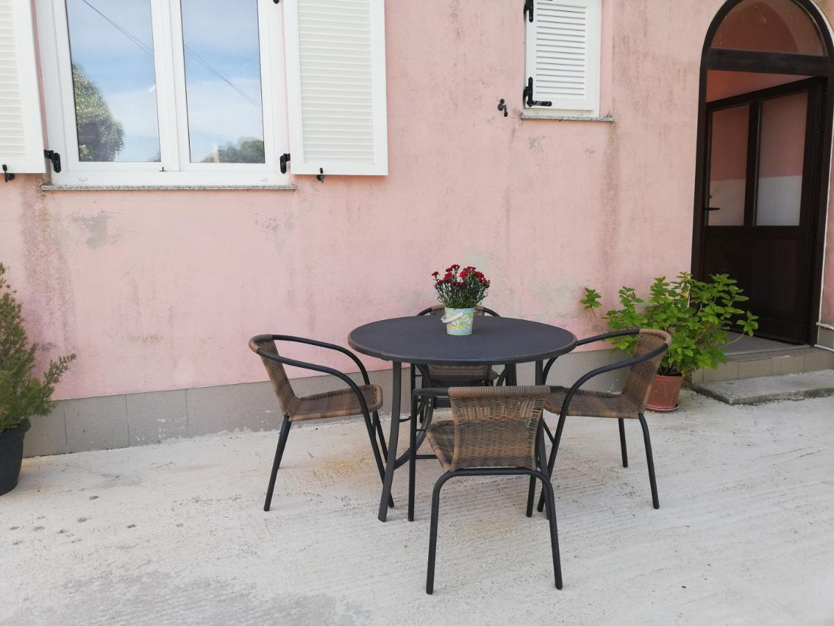 Apartment Sanja Премантура Екстер'єр фото